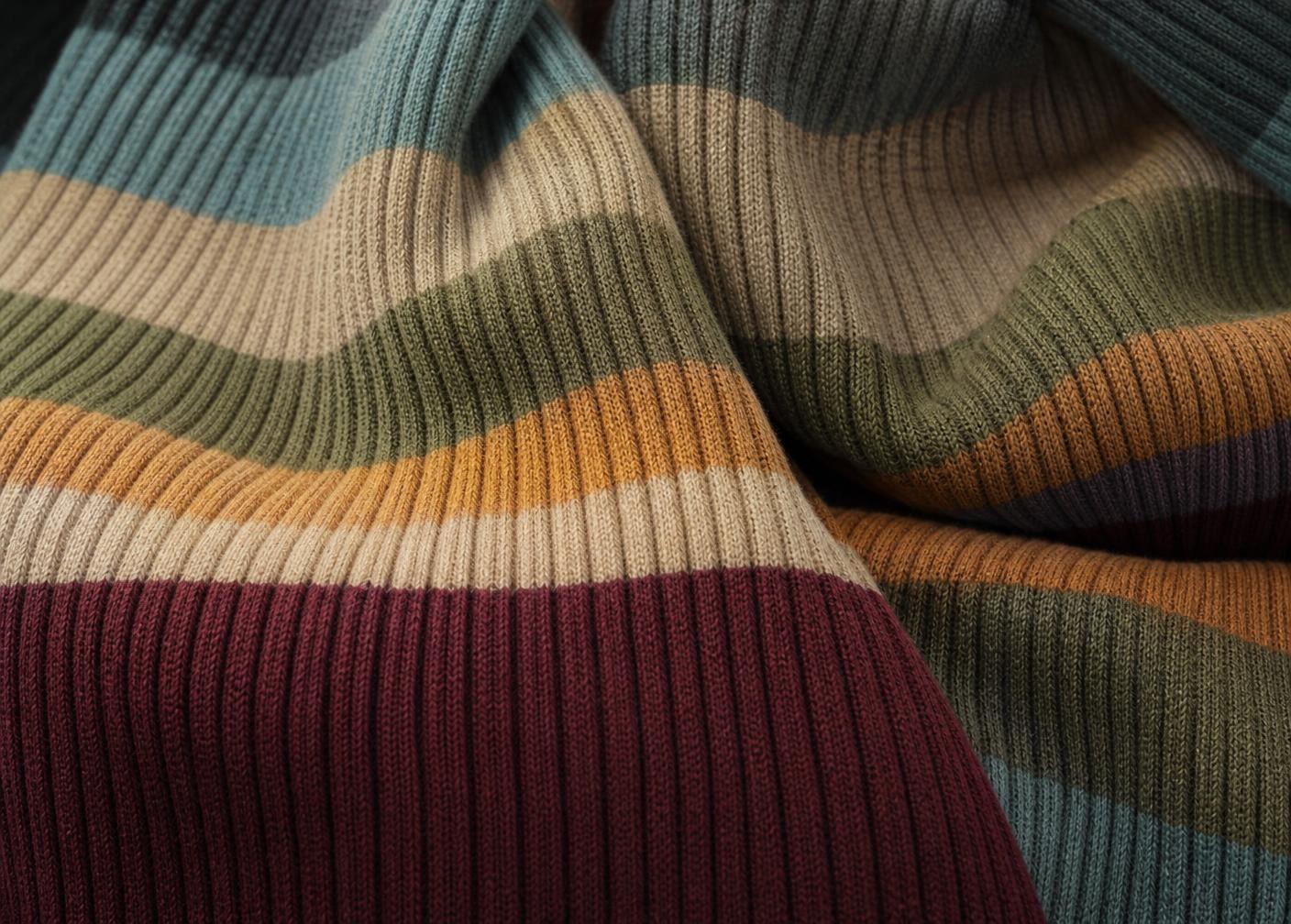 Rib knitted fabric